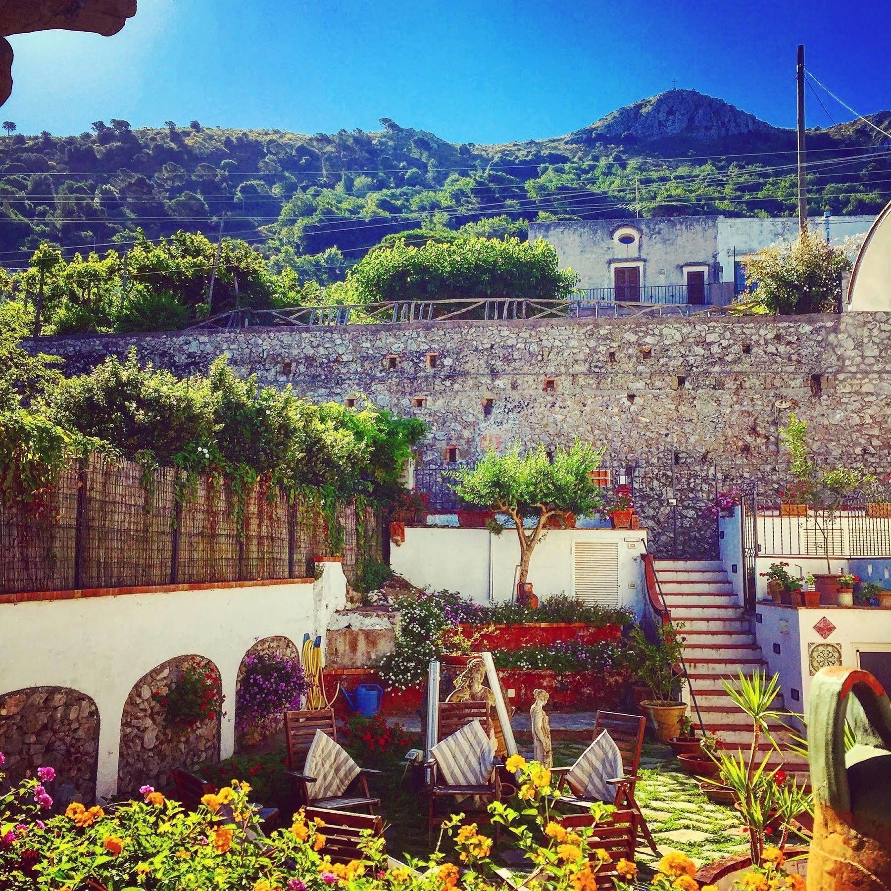 Mediterraneo Bed & Breakfast Anacapri  Exteriör bild