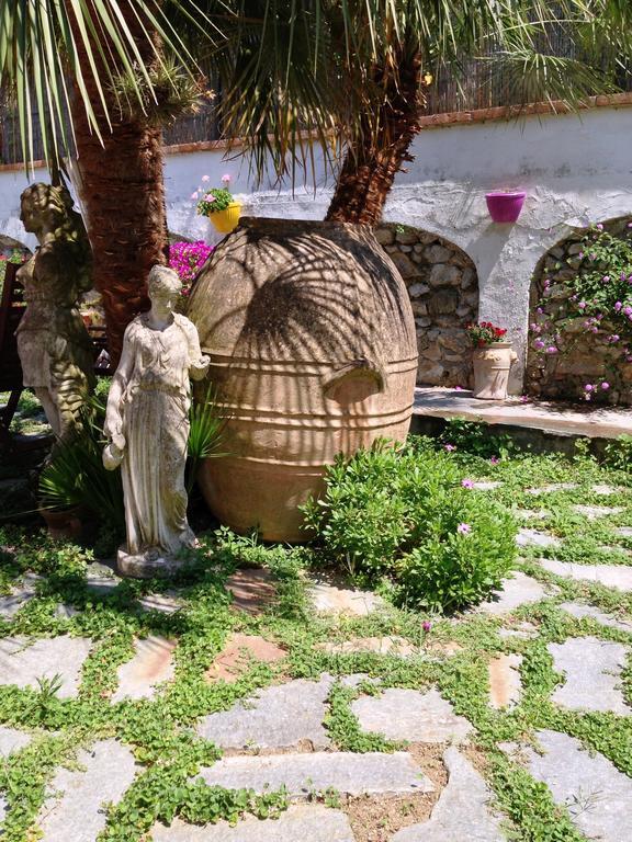 Mediterraneo Bed & Breakfast Anacapri  Exteriör bild