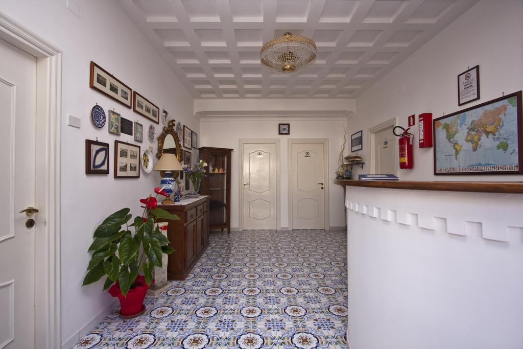 Mediterraneo Bed & Breakfast Anacapri  Exteriör bild